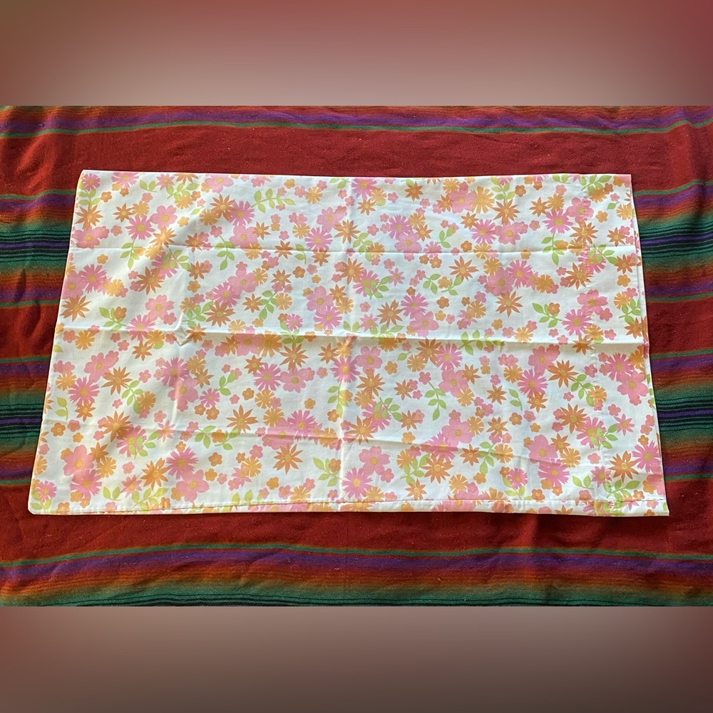 VTG Roebucks Single Standard Spring Pillowcase!